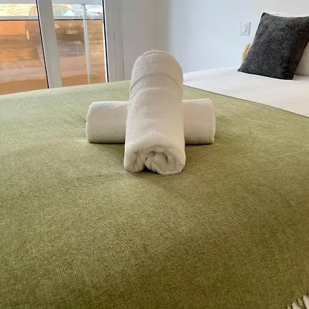 73m2 - 2 - Parking - Wi-fi Apartment *
