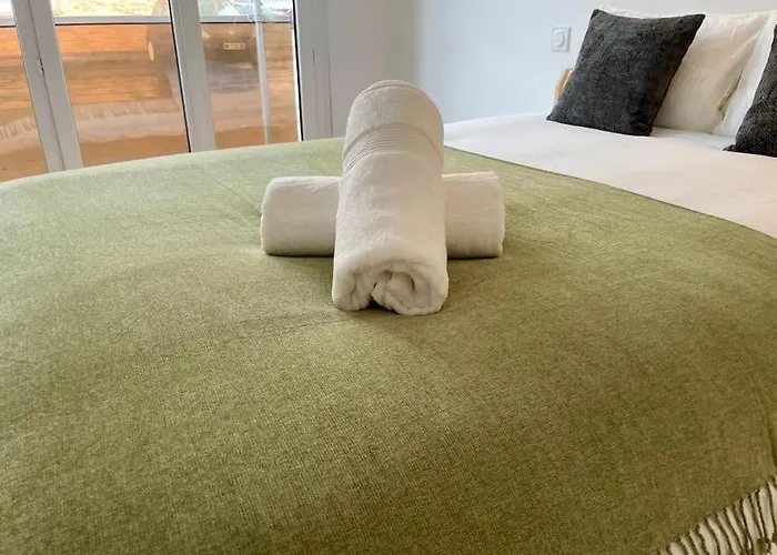 73m2 - 2 - Parking - Wi-fi Lejlighed *