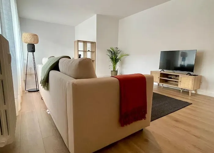 73m2 - 2 - Parking - Wi-fi Appartement *